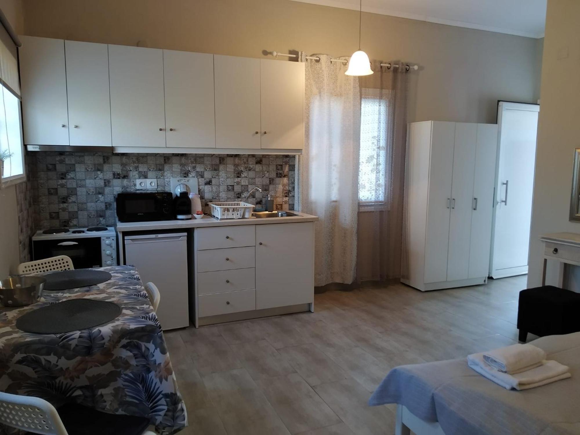 Trousas Apartments Róda Eksteriør bilde
